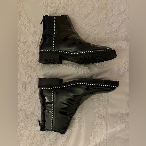 COOL AF PATENT ZIP UP BEATLE BOOTS WITH SILVER BEADING DETAIL MINT SIZE 9 - Picture 3 of 8